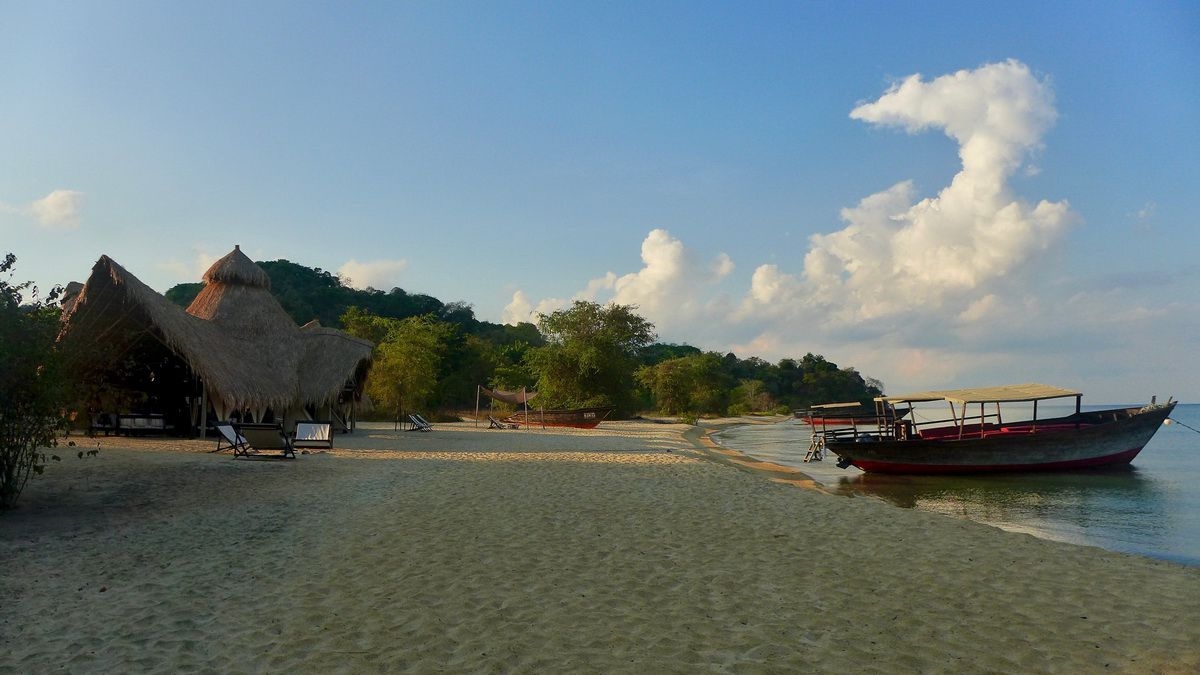 Mahale_National_Park__Lake_Tanganyika